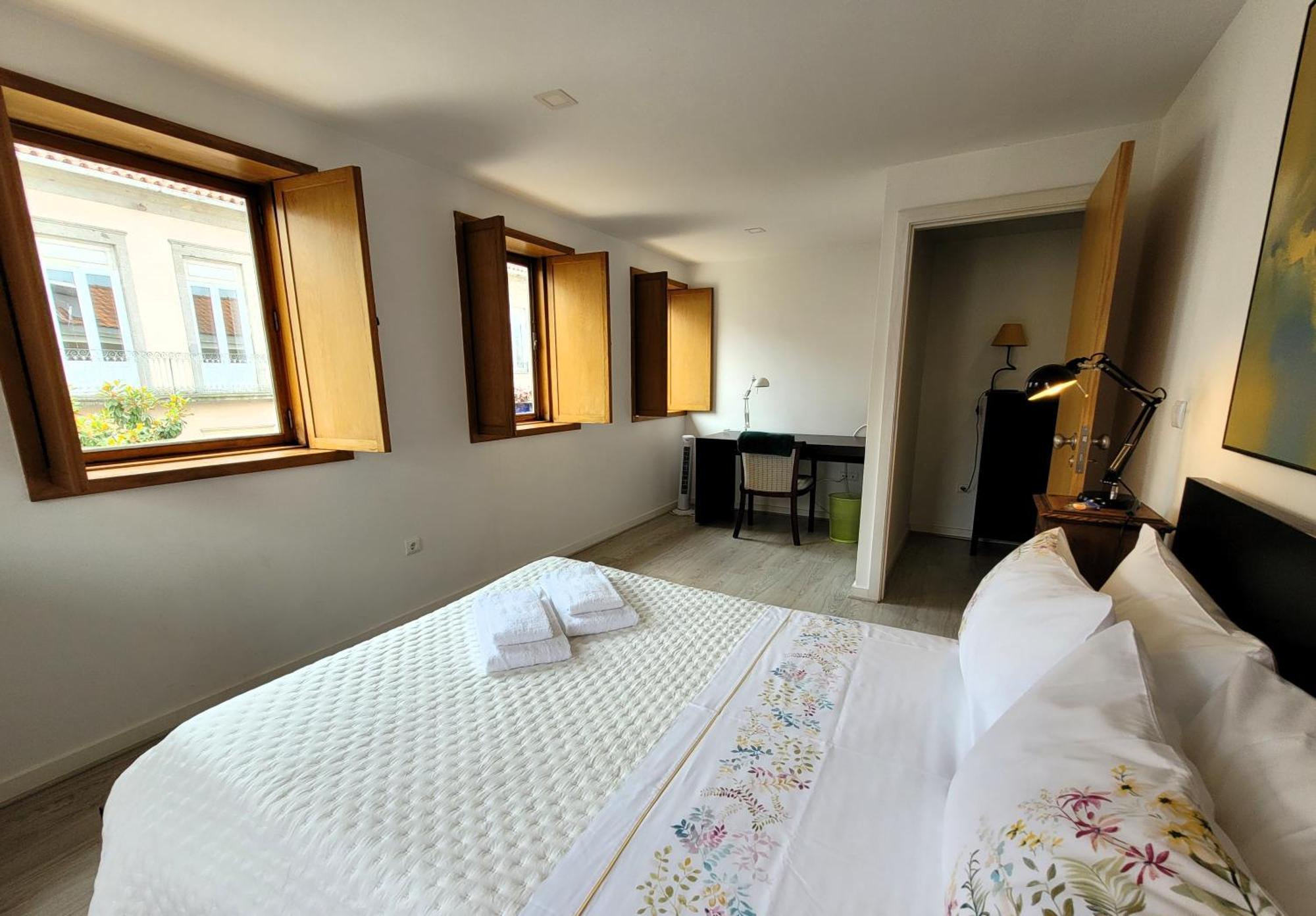 Apartamento Familiar Na Se De Braga - Afonso Henriques Luaran gambar