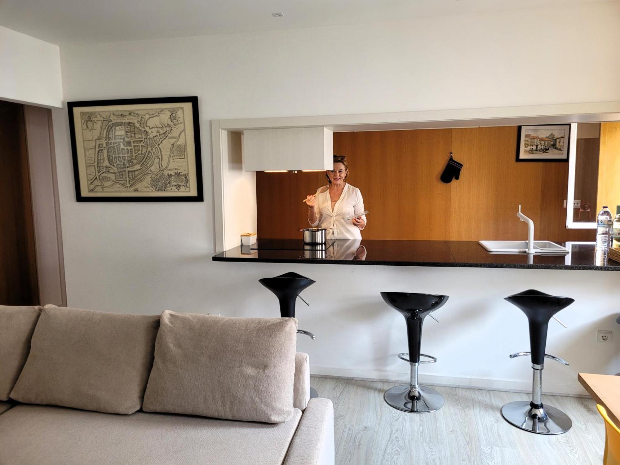 Apartamento Familiar Na Se De Braga - Afonso Henriques Apartment Luaran gambar